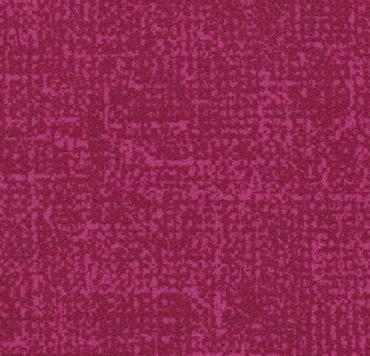t546035 Metro pink